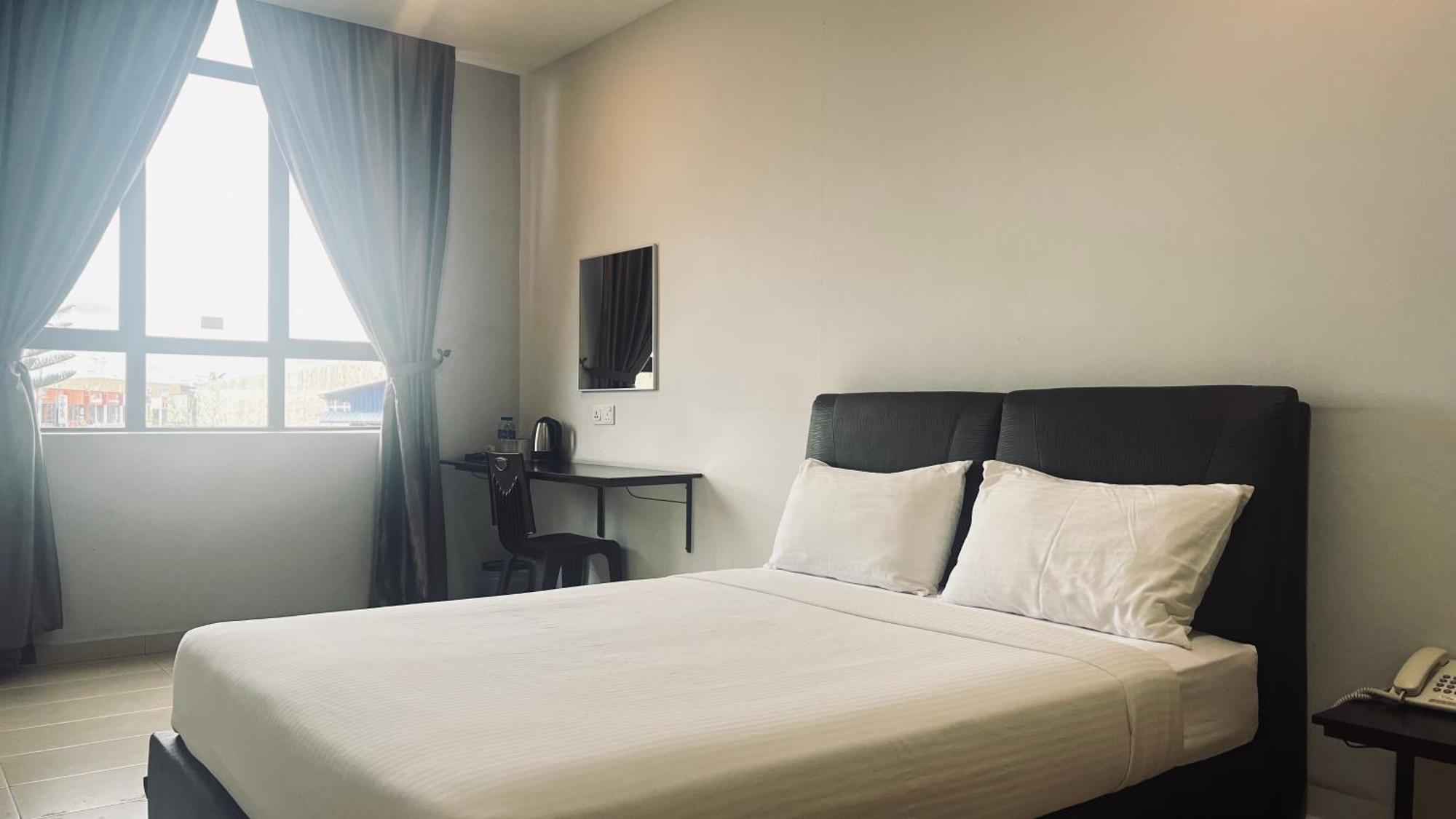 Sin Lien Hotel Kluang Exterior photo
